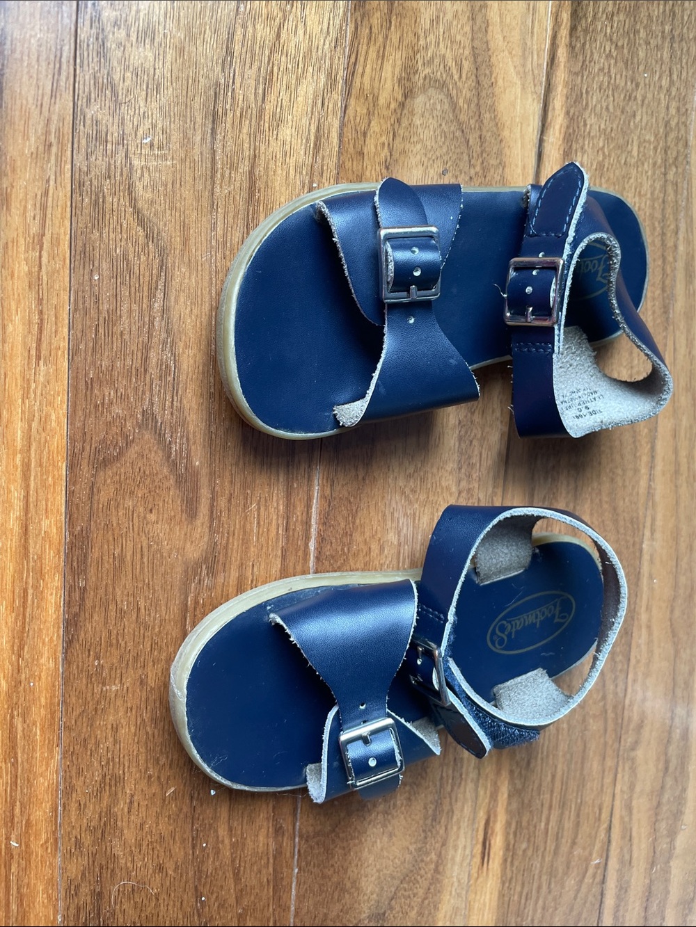 FootMates Toddler Navy Buckle Leather Sandals
